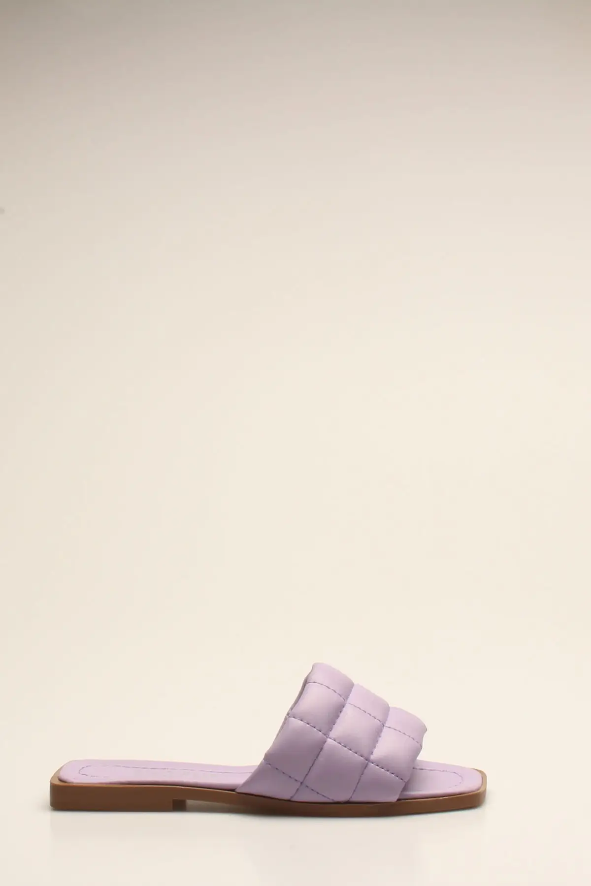 

Fashion Style Lilac Leather Women's Slippers Sandals And Slippers