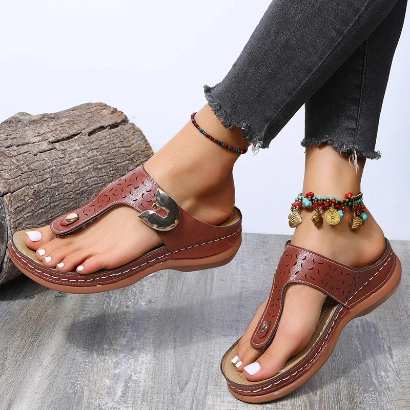 

2022 Summer New Sandals Women's Wedge Slippers Fashion Women's Sandals Foreign Trade Large Size Women's Shoes Size 35-43