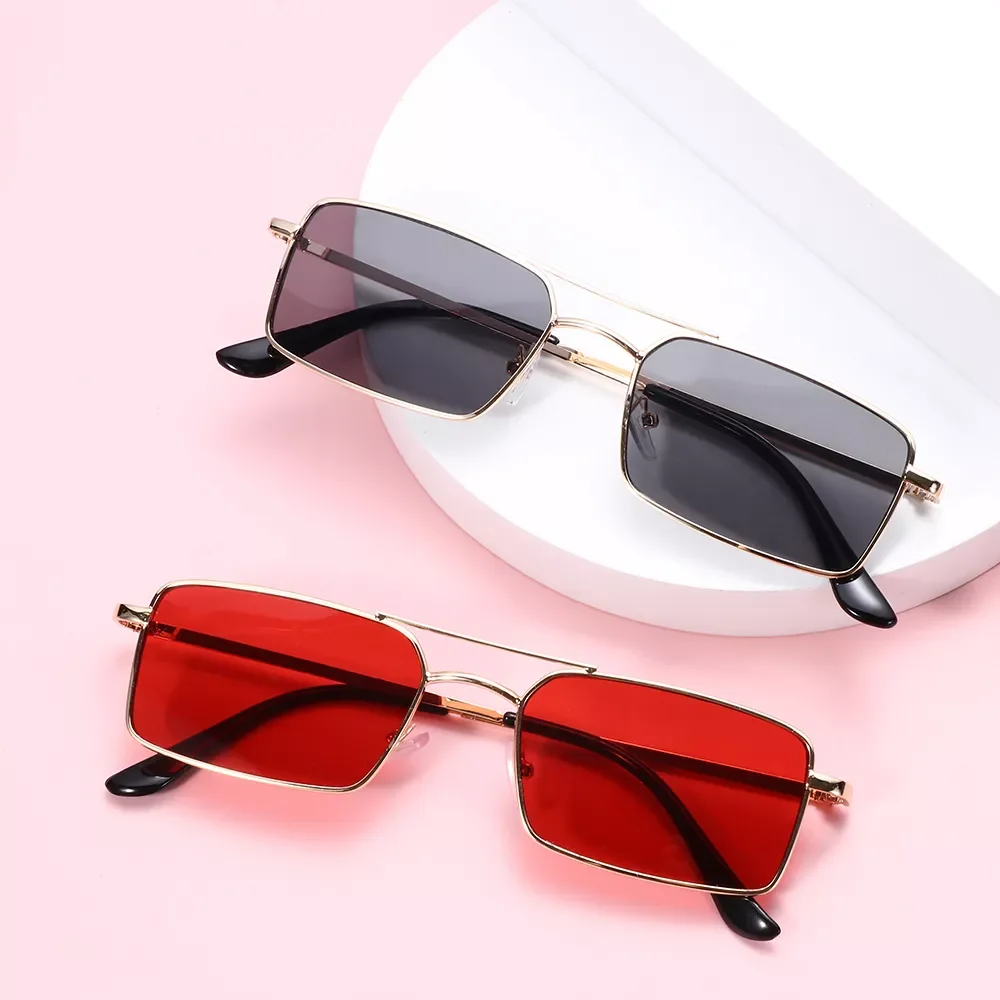 

2021 Retro Rectangle Sunglasses Steampunk Small Metal Frame Sun Glasses Vintage Street Beat Glasses UV400 Protection Goggles