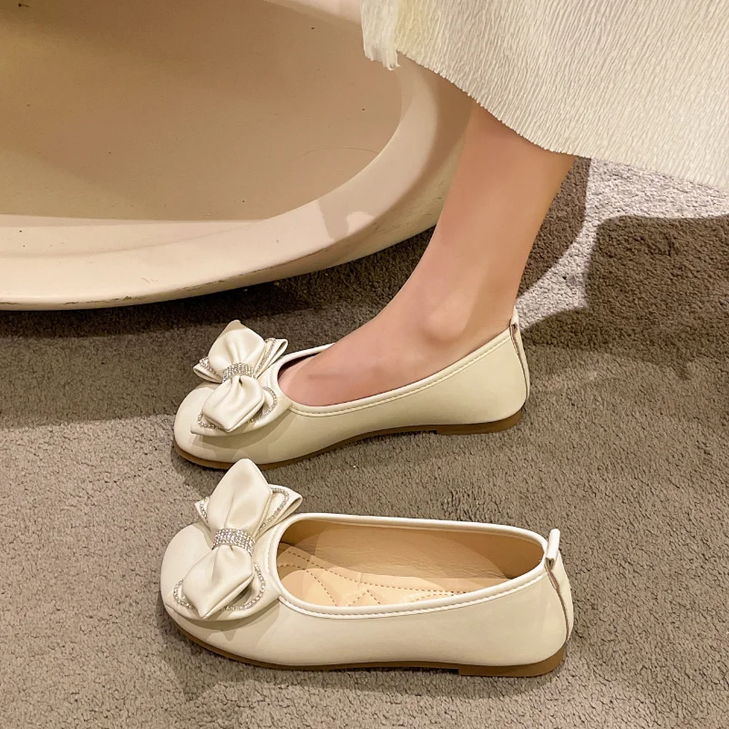 

Новинка лета 2023, туфли на плоской подошве с закрытым носком, женские туфли на мягкой подошве, сказочные туфли с бантиком, мягкие женские туфл...