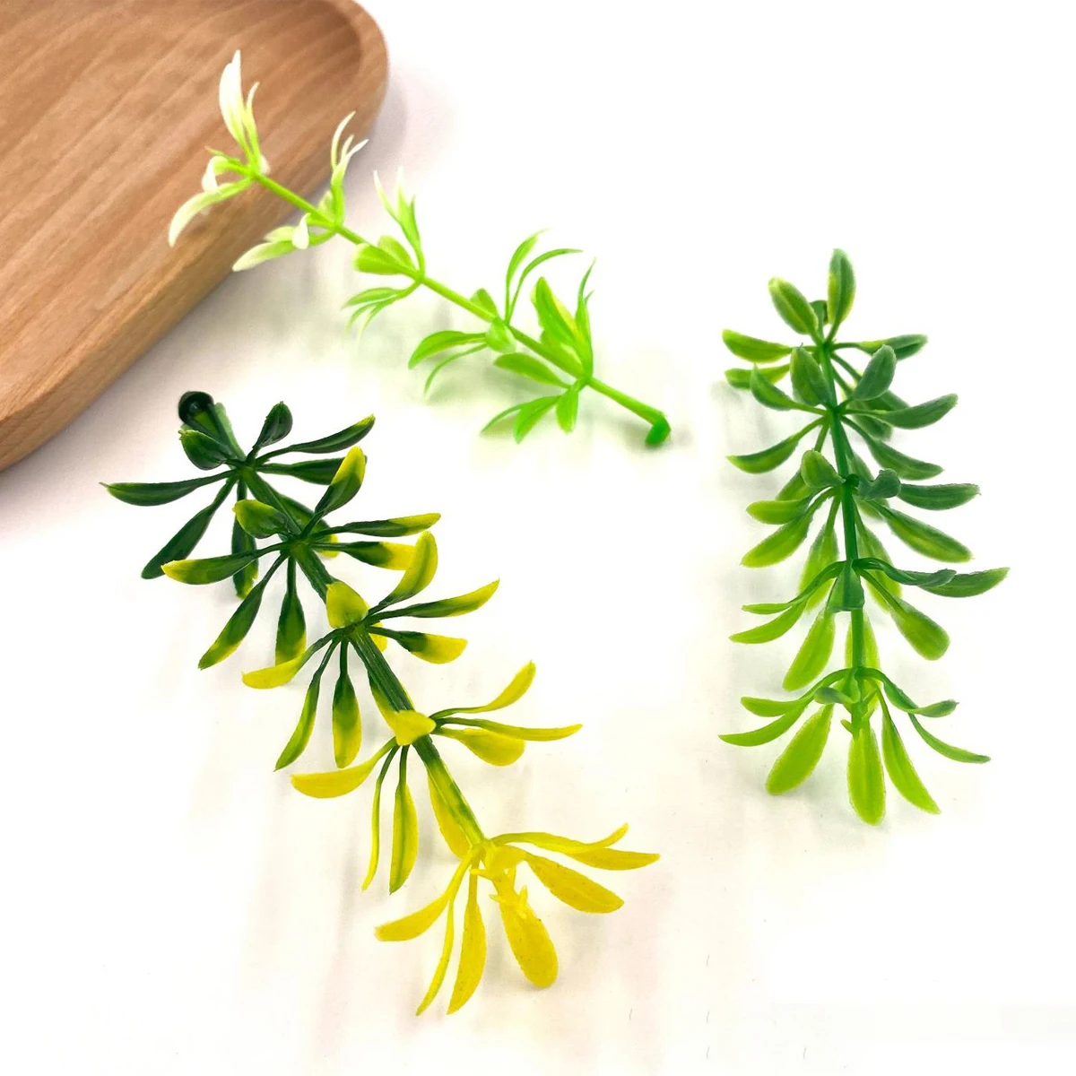 

20Pcs Aquatic Plants Artificial Flower Plants Grass DIY Decorated Wall Christmas Decor For Home Wedding Party Wreath Accessories