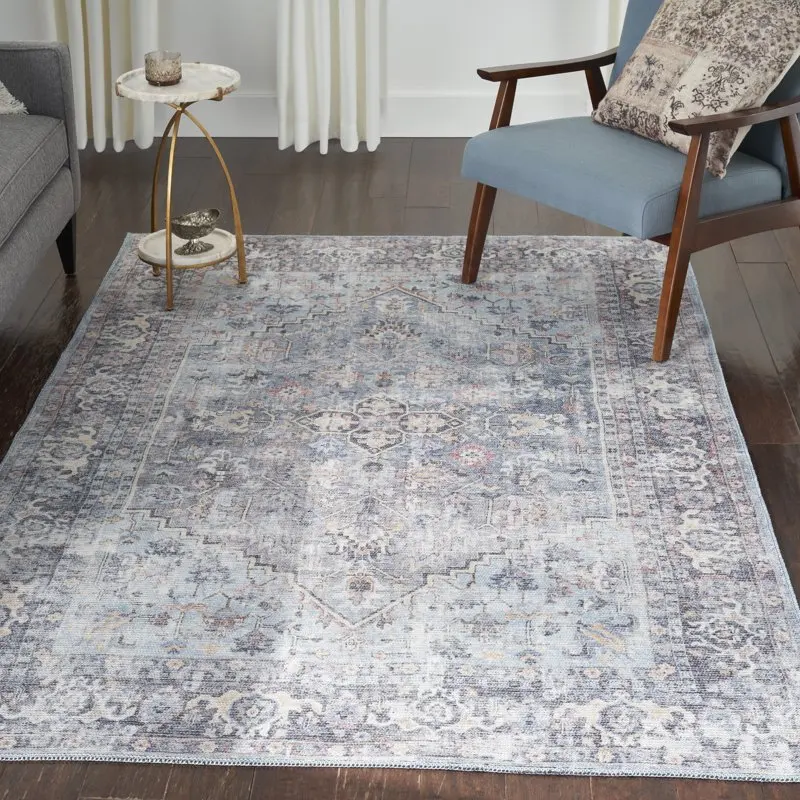 

Machine Washable Traditional Boho Light Grey/Blue 5`3" x 7`3" Area Rug, (5` x 7`)