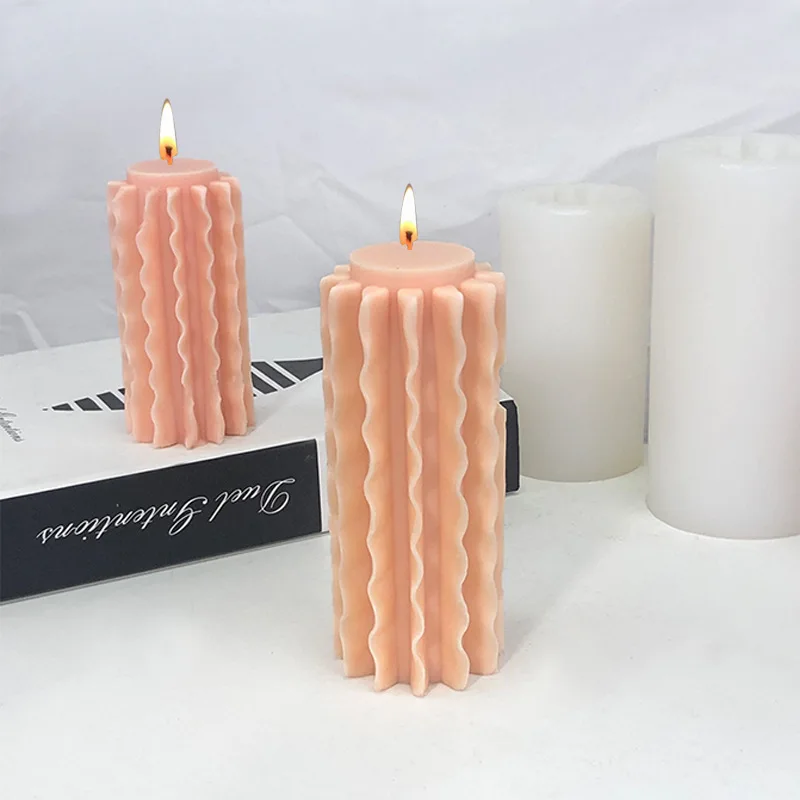 

New Frill Column Aromatherapy Candle Silicone Mold Creative DIY Wave Pattern Scented Injection Wax Silicone Mould Wedding Gifts