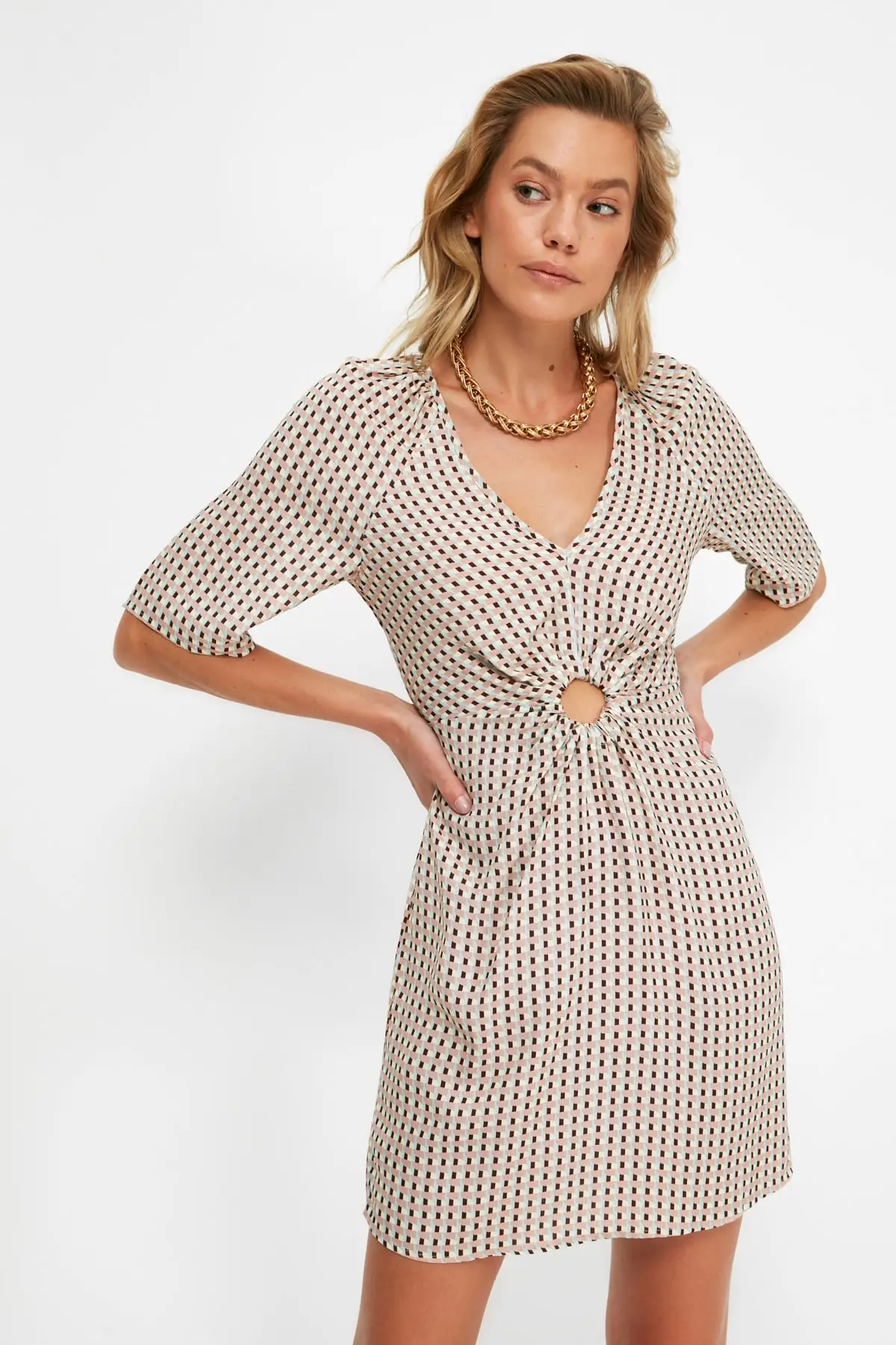 

Trendyol Retro Pattern Open back Beach Dress TBESS21EL4168