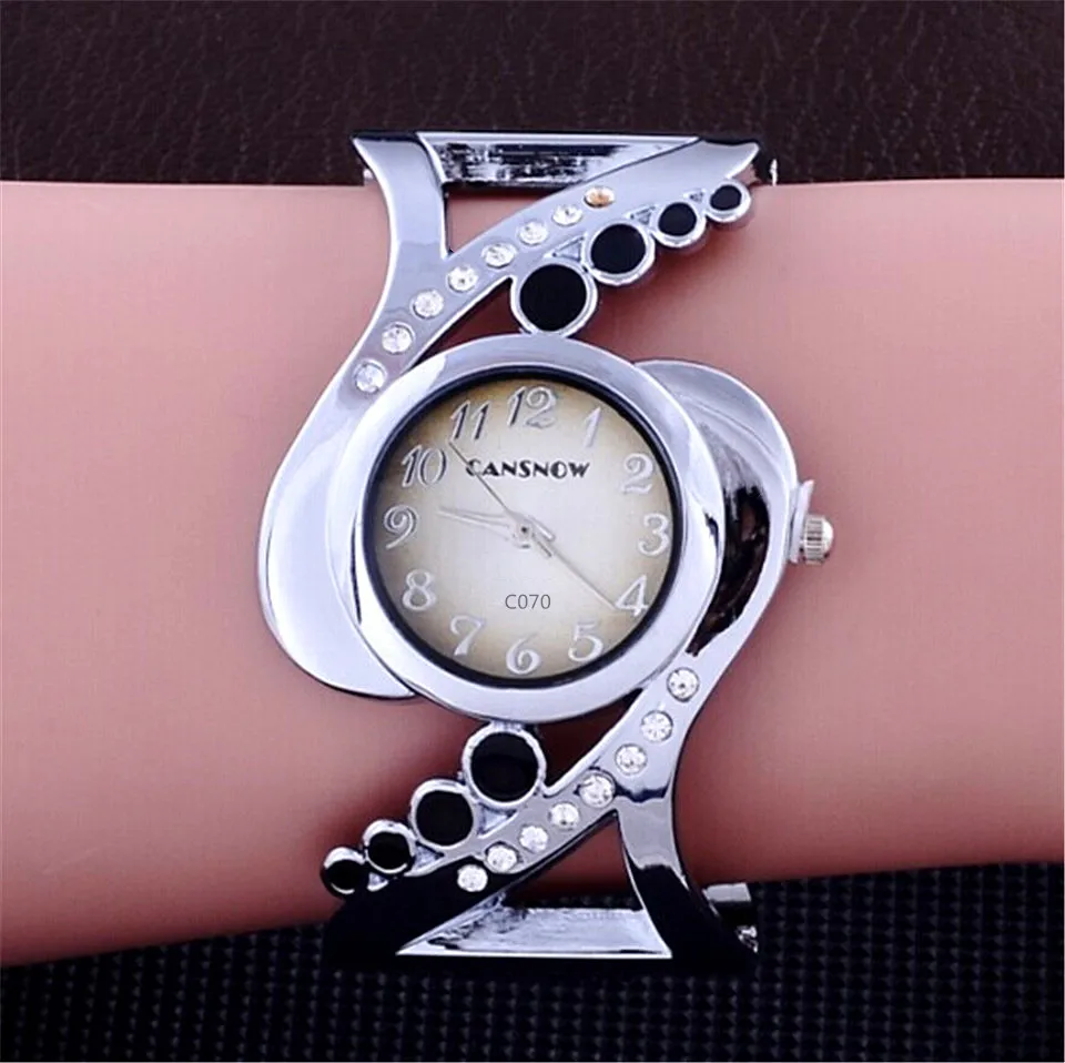 Фото Women Bangle Wristwatch Crystal Luxury Ladies Quartz Watches Woman Rhinestone Fashion Female Clock Eleagnt Women's Watch reloj №3