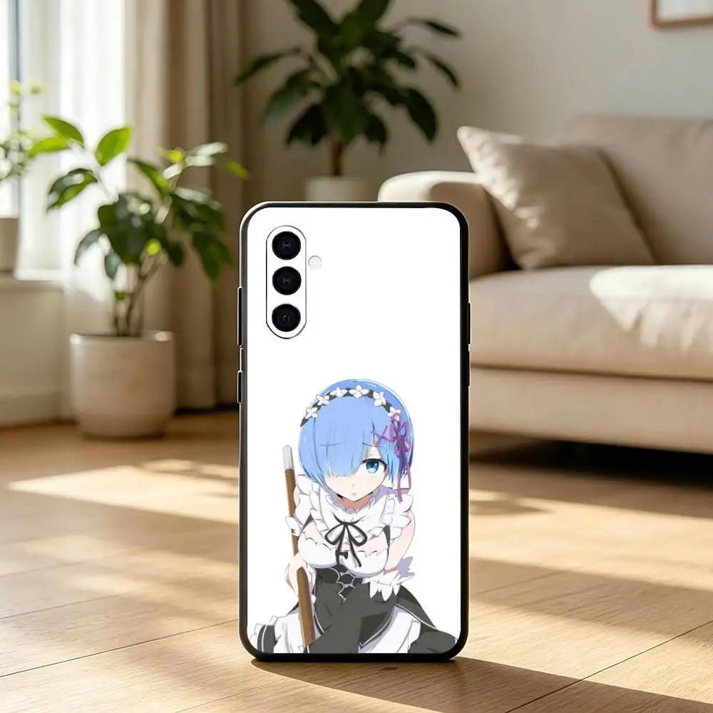 Фото Чехол для телефона ReZero Gentle R-Rem, черный, силиконовый, мягкий, для Samsung Galaxy A73, A72, A71, A70, A53, A52, A51 №4