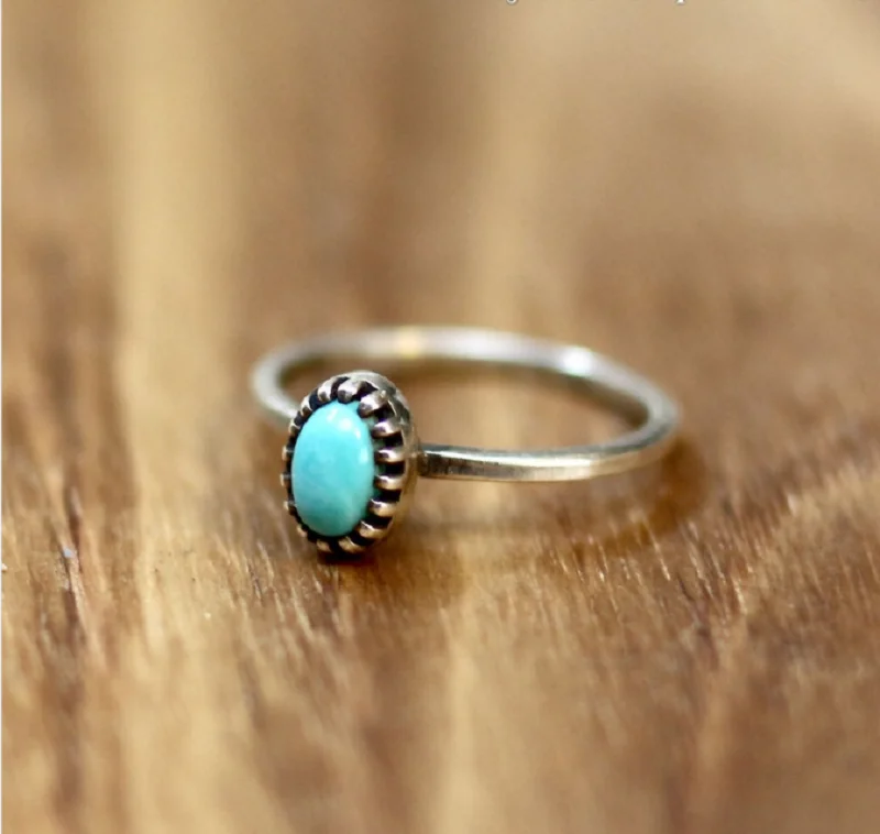 

Vintage Antique Natural Stone Ring Fashion Jewelry Blue Turquoises Finger Ring For Women Wedding Anniversary Rings