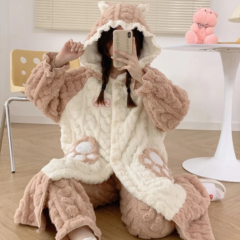 FUNISHI Winter Pajamas Flannel Nightdress Hooded Loose Version Inspissate Plush XXL пижама женская Women's pajamas Pajama Set
