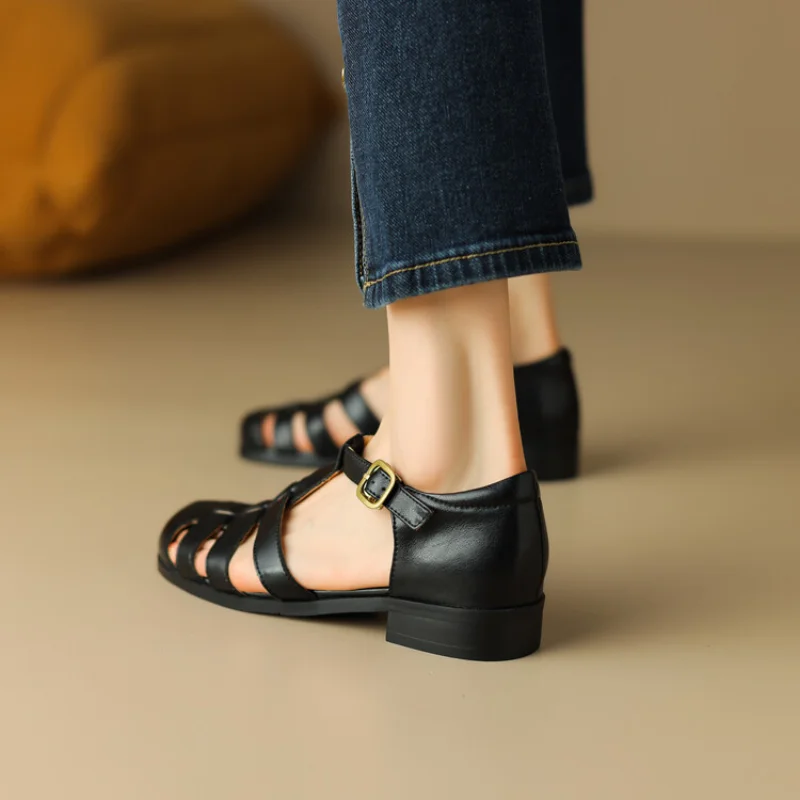 French 2023 Summer New Retro Round Head Flat Leather Braided Baotou Soft Bottom Fashion Roman Sandals Female Tide 32-48 HG160-9