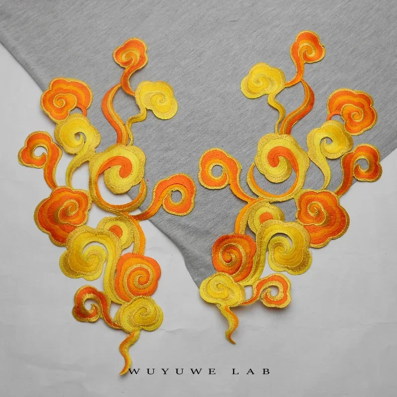 Наклейки на одежду с вышивкой в виде облаков