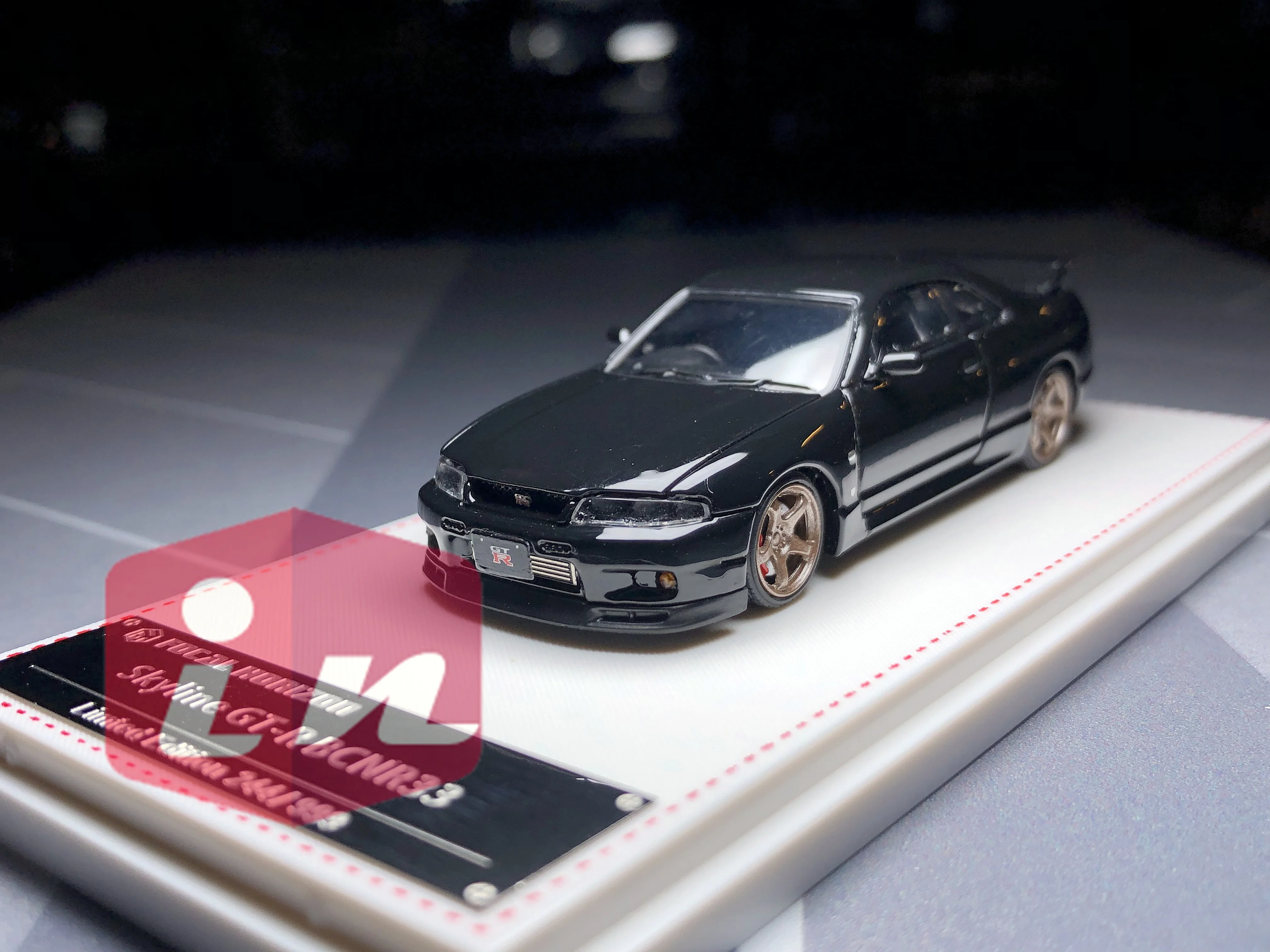 

Модель автомобиля из коллекции литой модели FH 1/64 SKYLINE GT-R R33 Black + ENGINE без фигуры, лимитированная коллекция, хобби-игрушки