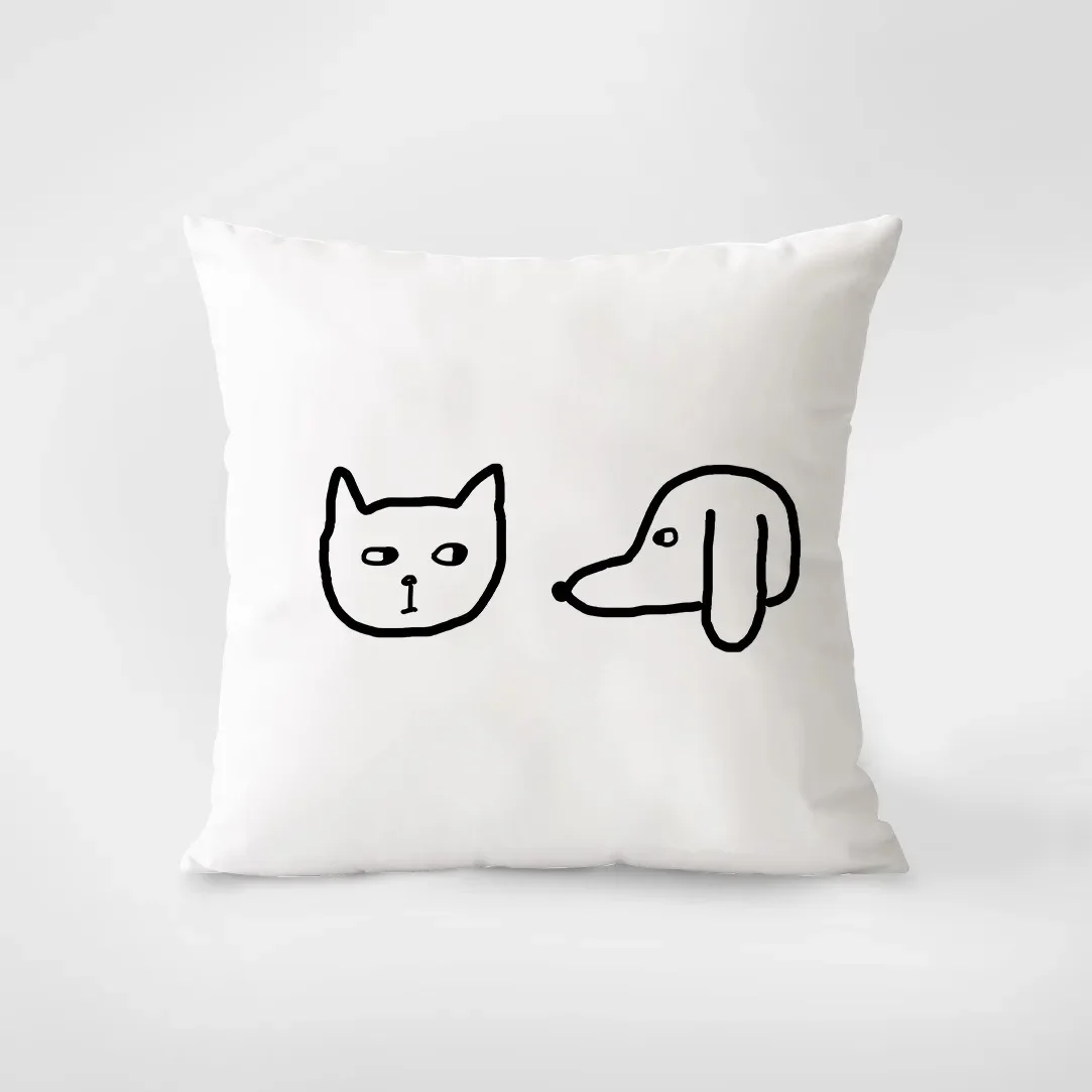 Черно-белая наволочка с животными и линиями украшение интерьера наволочки для