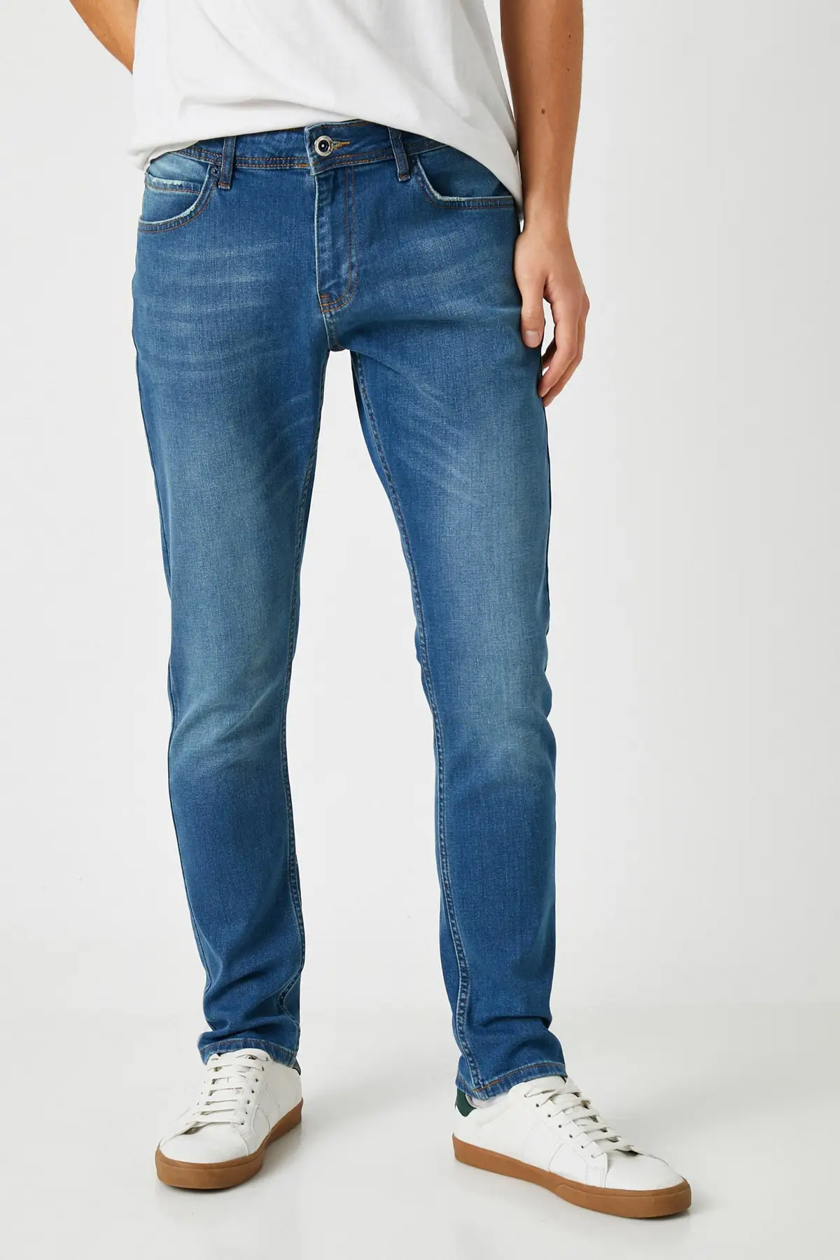 

Cotton Blue Men Jean Men's Jeans 2021