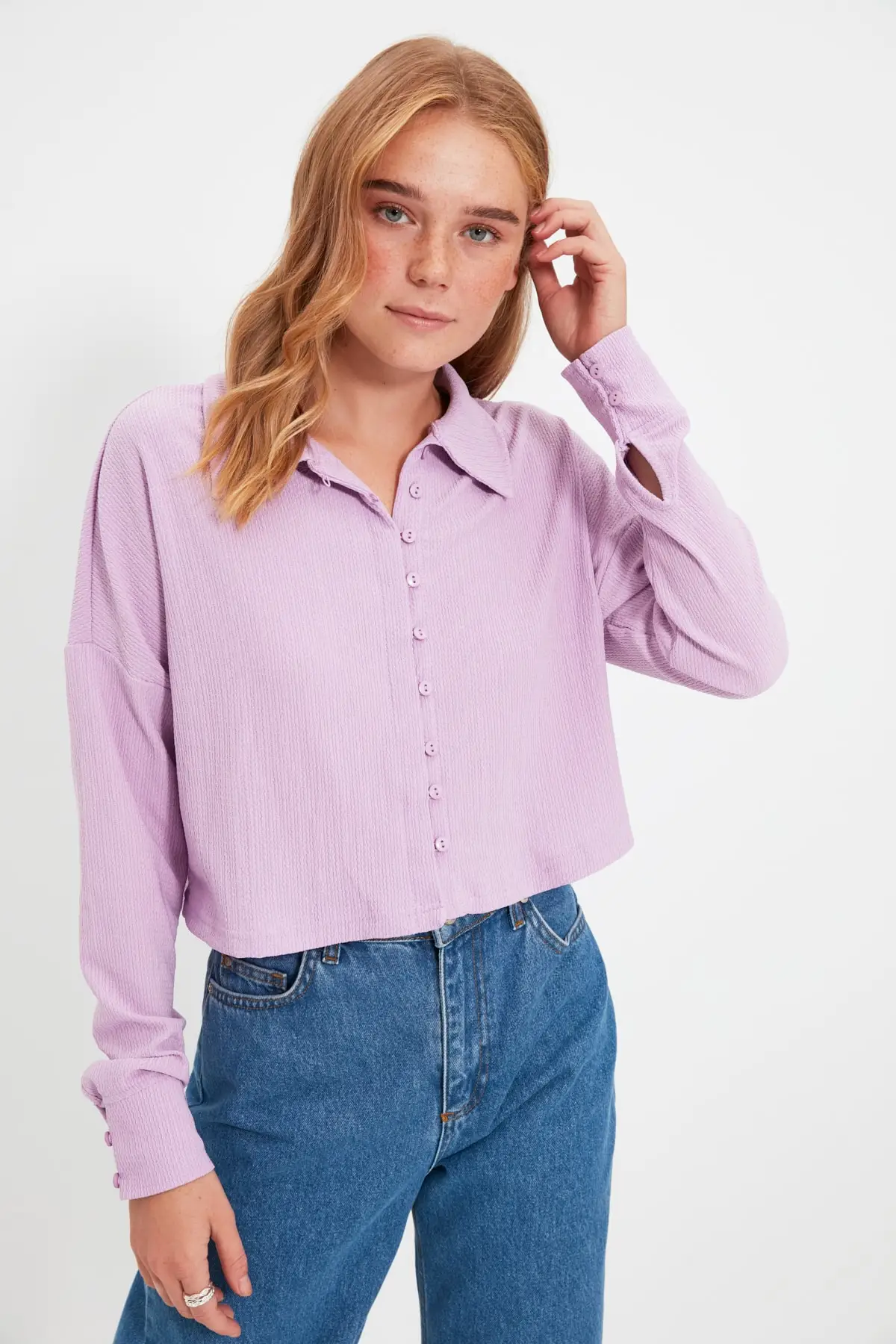 

Trendyol Temporary Shed Örme Shirt TWOAW22GO0995