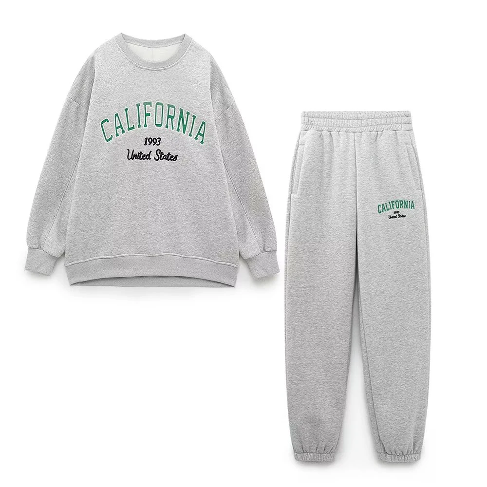

PB&ZA Women 2022 New Fashion Letter Printed Sweatshirts Vintage O Neck Long Sleeve Casual Hoodies Female Pullovers Chic Tops