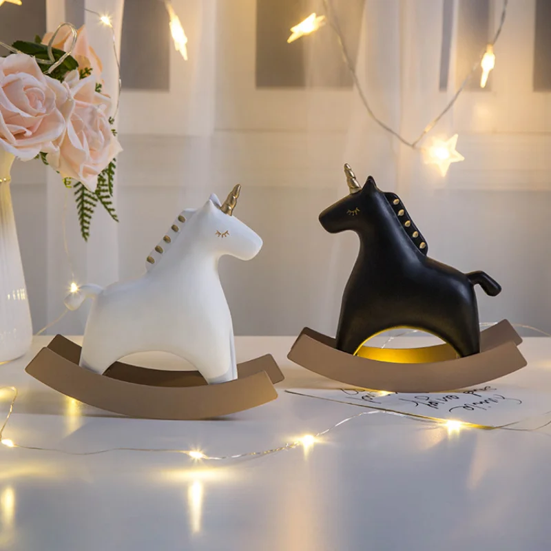 

ins Nordic creative cute wooden horse small ornaments modern home living room desktop decorations children's bedroom furnishings