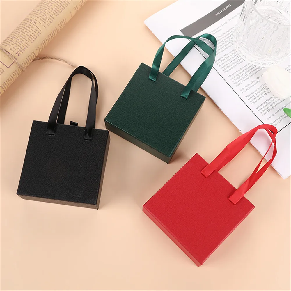 Ящик шкатулка для ювелирных изделий с ручкой картонная Пылезащитная портативная