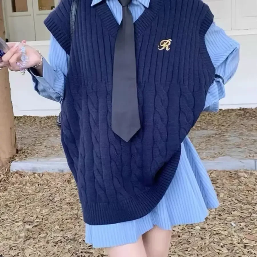 2024 новый вязаный жилет с v-образным вырезом женский винтажный однотонный пуловер