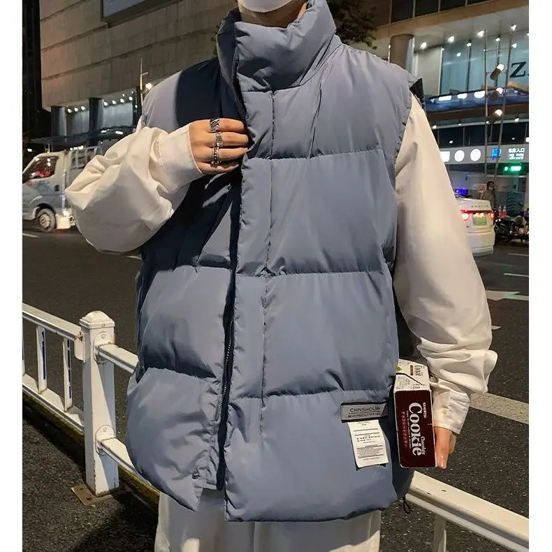 Рисунок 5 - Осенне-зимняя мужская жилетка с воротником-стойкой