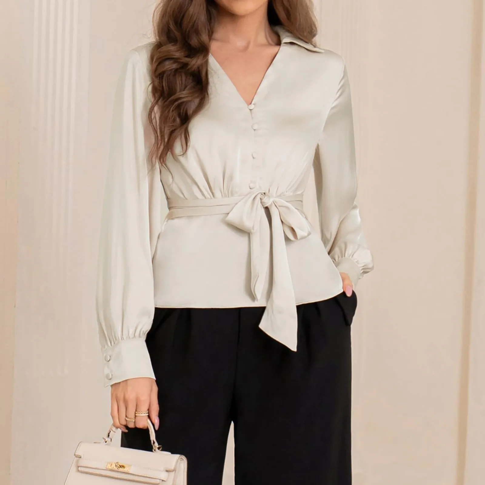 Женская шифоновая блузка с длинными рукавами-фонариками и V-образным вырезом