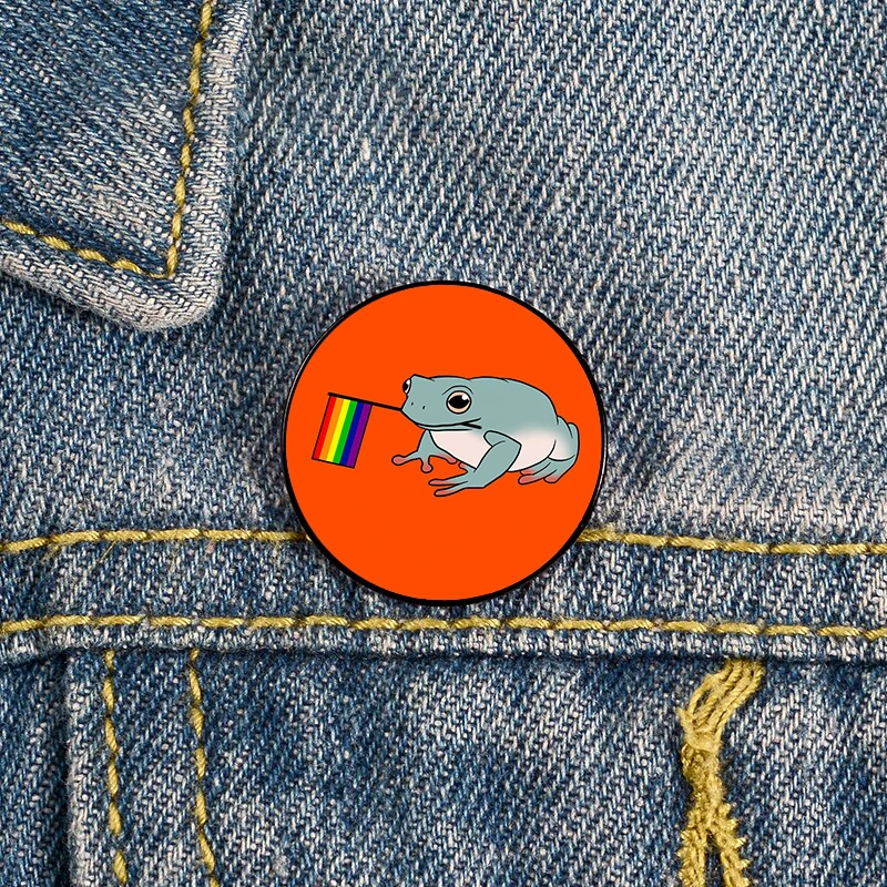 

Rainbow Pride Flag Frog Pin Custom Brooches Shirt Lapel teacher tote Bag backpacks Badge Cartoon gift brooches pins for women