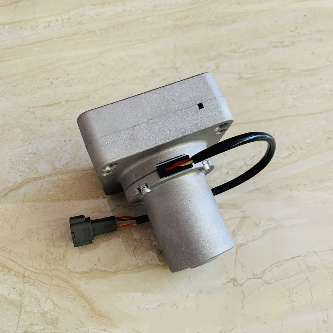 Портативный Экскаватор Hitachi 4614911 4360209