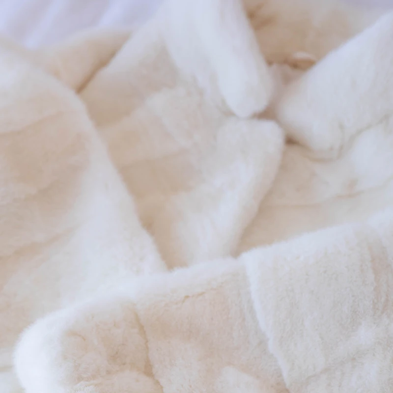 women's 100% real mink fur coat, fashione winter warm animal fur coat, famous lady, wind mink leather jacket, high-quality mink