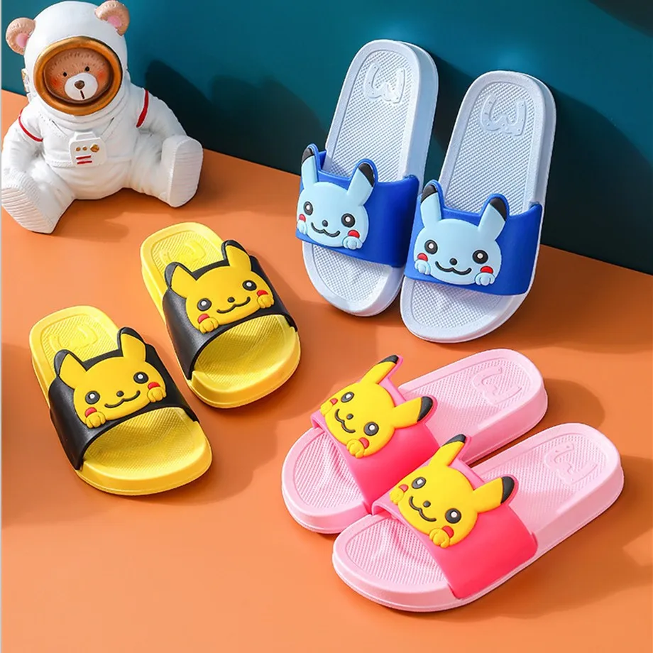 

All Seasons Kids Shoes Home Indoor and Outdoor Child Slippers Cute Cartoon Sandals Children Slipper Women's Plastic Slippers