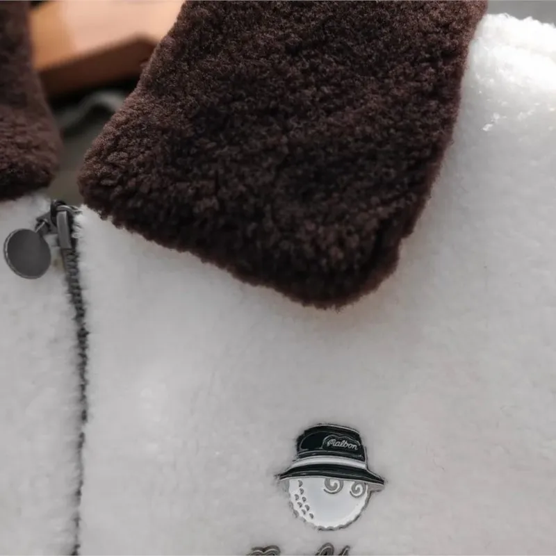 【 Presale 】Women's Casual Sherpa Fleece Lightweight Fall Warm Zipper Vest with Pockets，Removable Collar