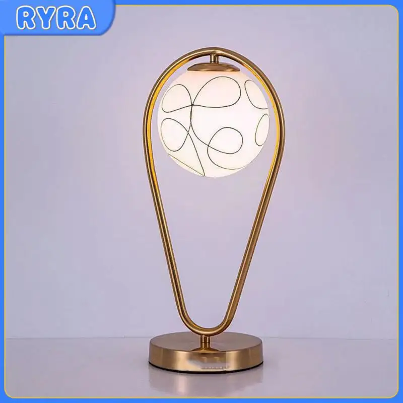 

Smooth Feel Table Lamp Durable And Wear-resistant Rich And Soft Lighting Bedroom Bedside Light Easy To Install And Use Plating