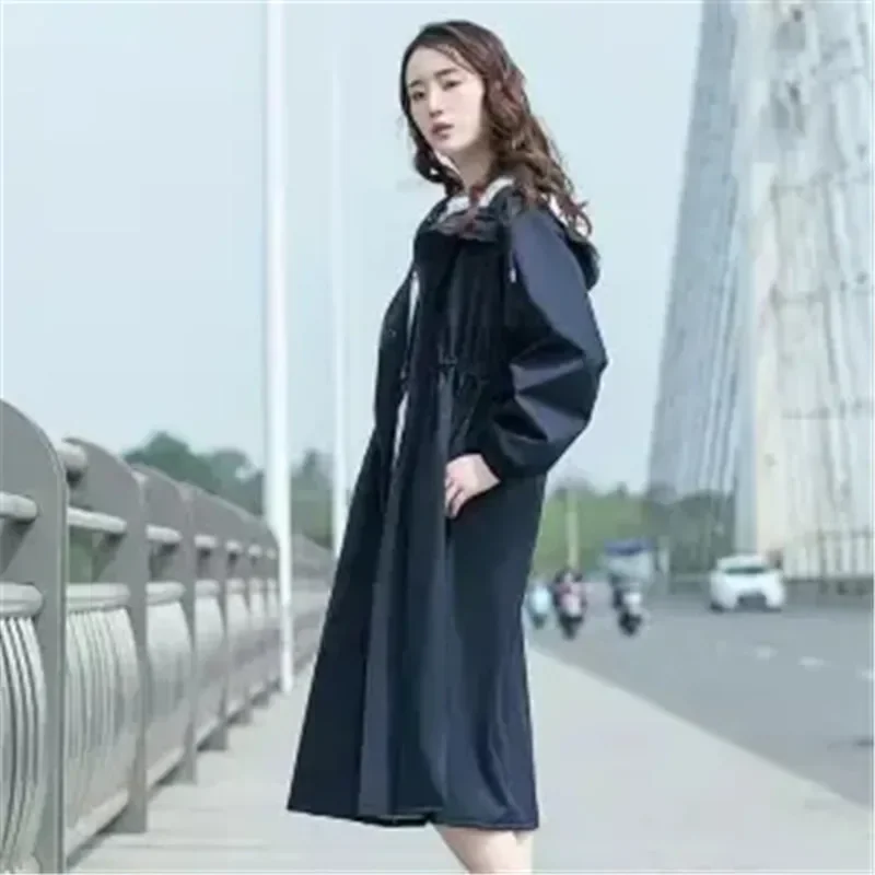 Модная длинная Водонепроницаемая ветровка Женский дождевик с приталенной