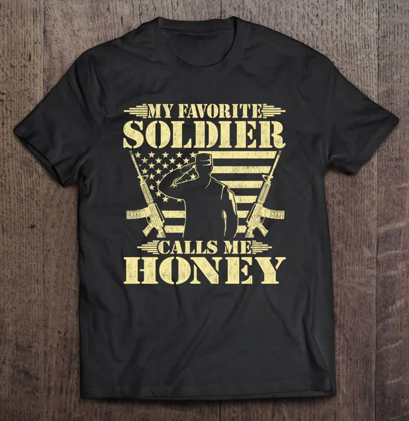 

Мужская футболка с надписью «My любимый солдат» и надписью «My Honey»