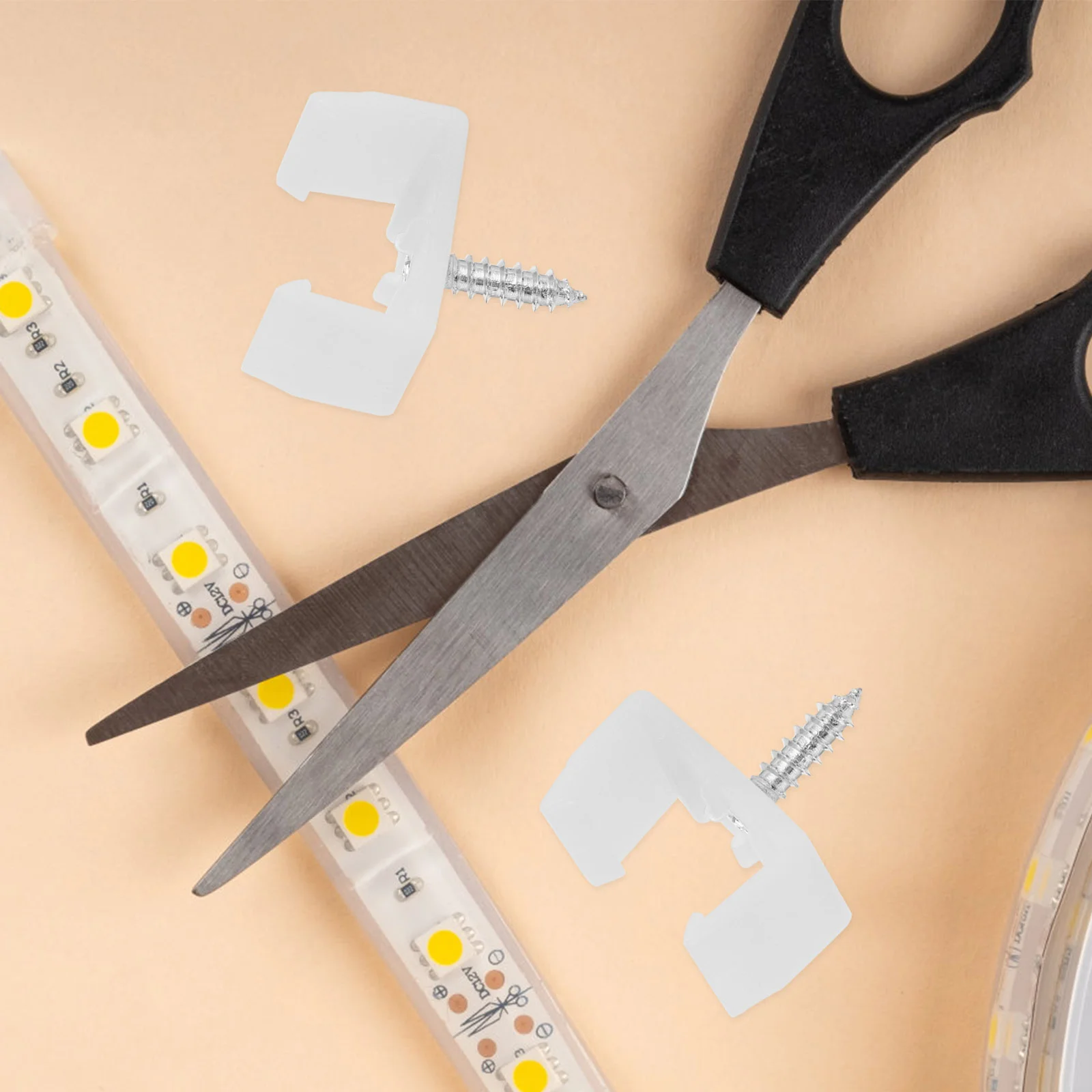 Рисунок 4 - зажимы для светодиодных лент