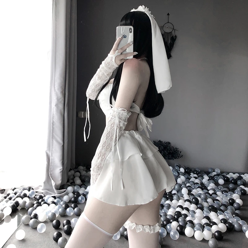 

Sexy Lingerie Bride Cosplay Outfit Women Wedding Dress Solid Color Black Halter Bow-Knot Bra White with Elegant Veil Mini Skirt