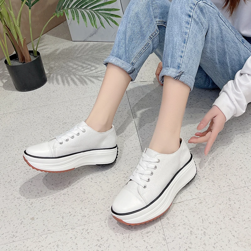

2022 Women Platform Canvas Sneakers Lace-Up High Top Female Casual Shoes Fashion Zebra Pattern Lace Up Lady Sports Boots