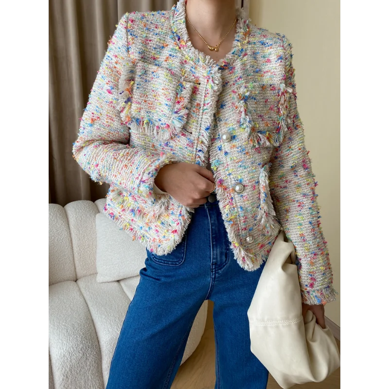 Рисунок 2 - Женское твидовое пальто с бахромой