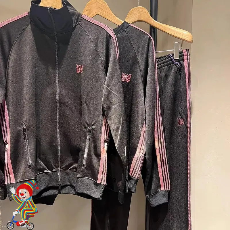 

Needles AWGE Jacket Men Women Butterfly Embroidery Red Stripes NEEDLES Coats