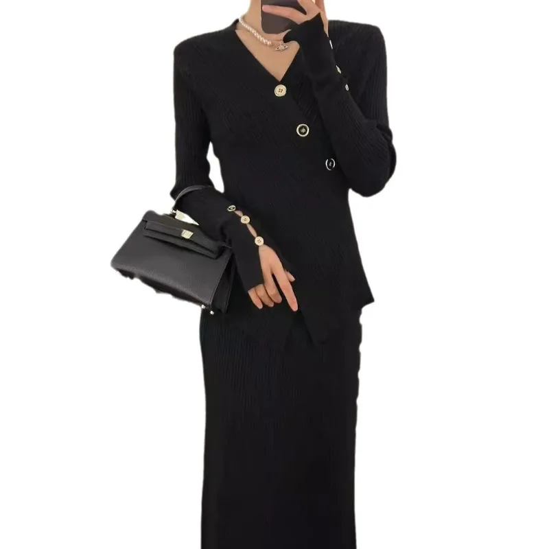 Зима 2024 новый стиль элегантный и модный вязаный комплект для женщин сумка через