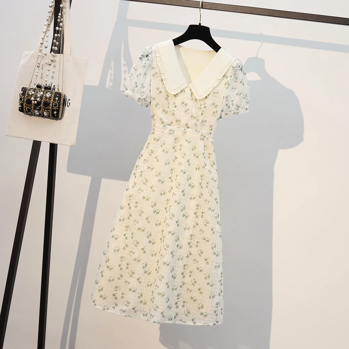 

Женское летнее платье COIGARSAM, новое милое шифоновое платье с цветочным принтом и воротником «Питер Пэн», Прямая поставка