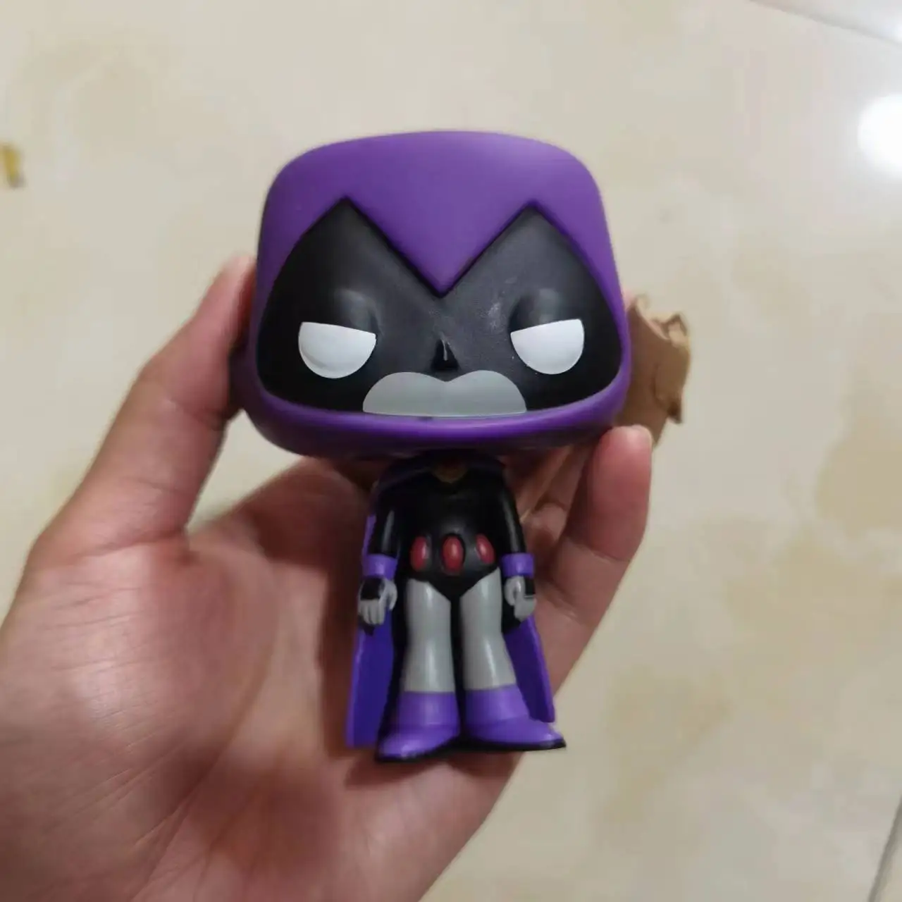 

Anime Raven Vinyl Model Figure Christmas Gift for Children 10cm