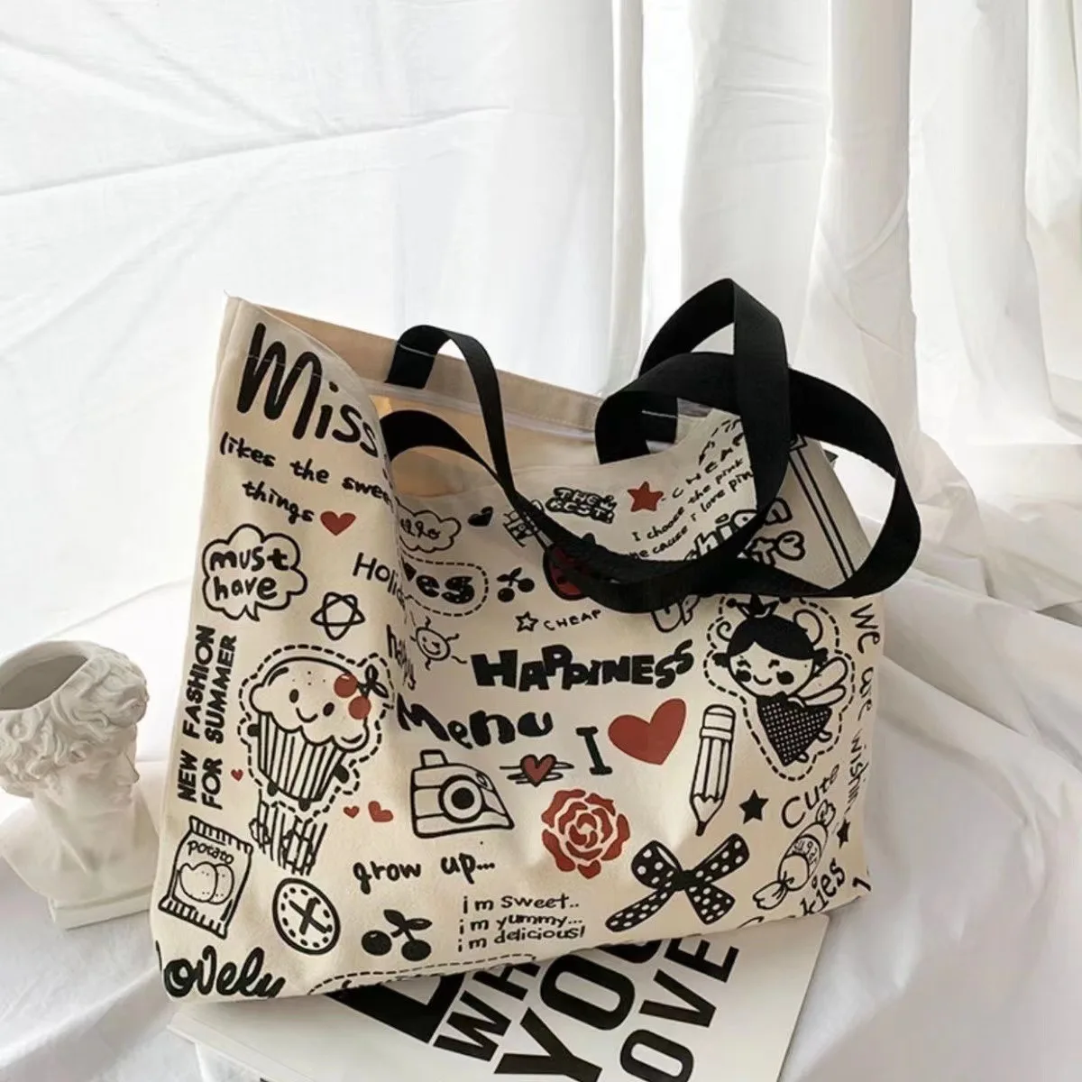 

Холщовая Сумка с мультяшным граффити, новинка 2023, вместительная сумка на плечо, модная простая Холщовая Сумка, Женская Повседневная Большая Сумка-тоут