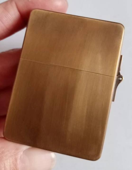 TH 210g brass bronze 5.6*4.2*1.8cmcm beast sticker kerosene complete lighter | Cigarette Accessories
