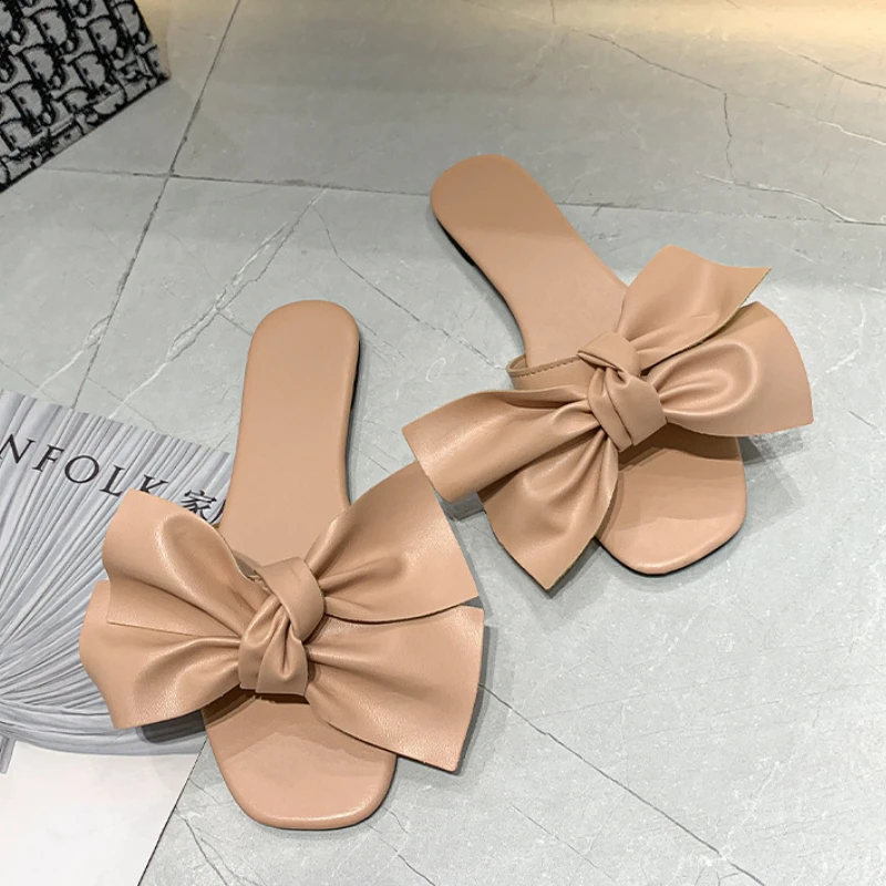 Сандалии женские атласные с жемчугом пляжные босоножки на плоской подошве