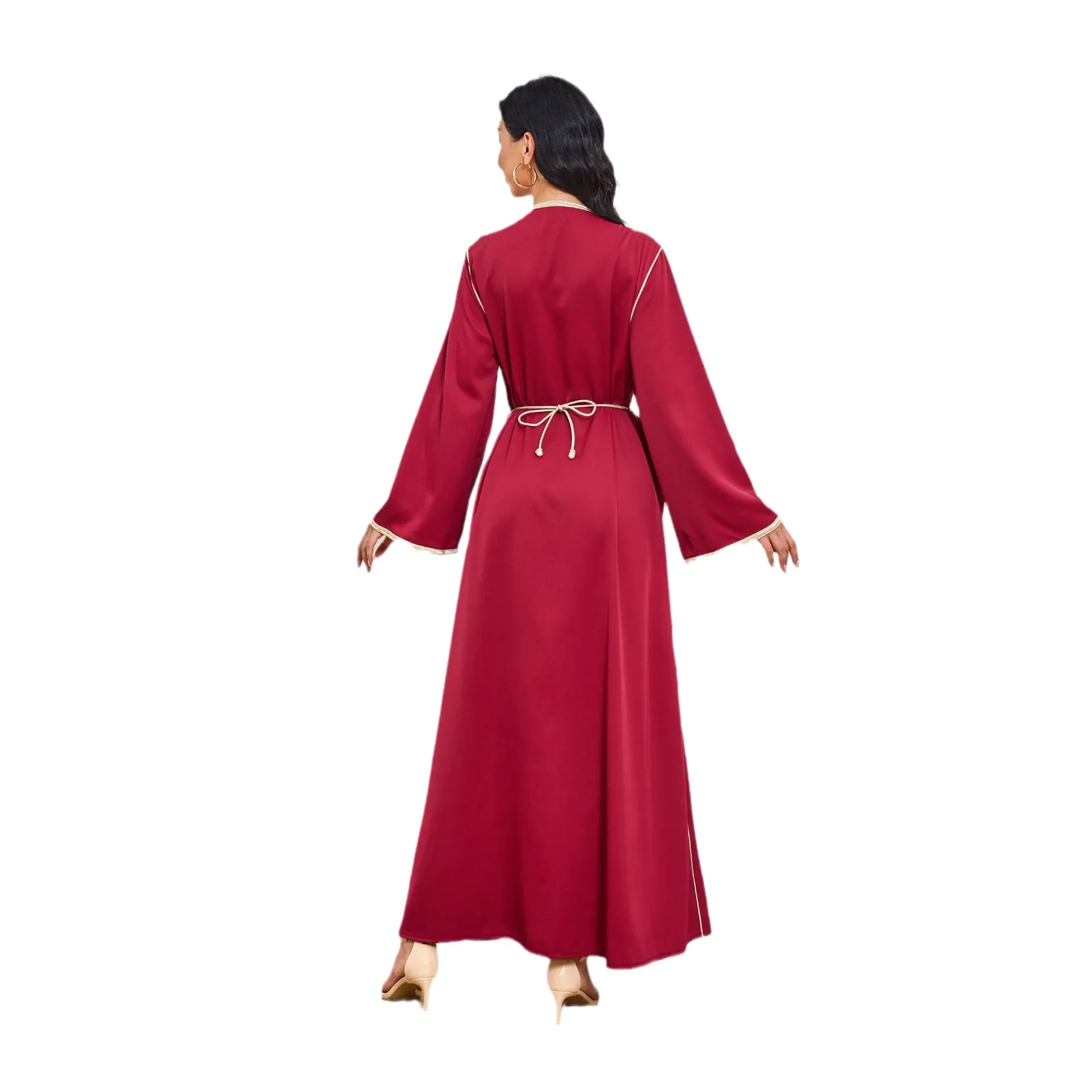 Мода Вышивка Дубай Абая Кафтан с v-образным вырезом Элегантное вечернее платье