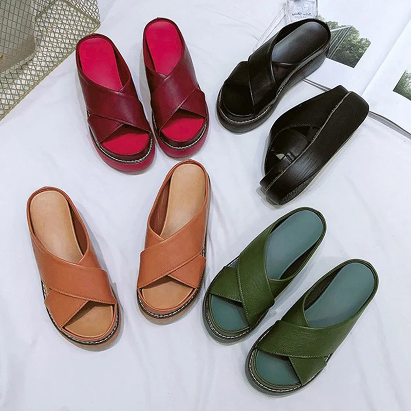 

Platform Slippers Women Designer Cross Sandals 2022 Summer Peep Toe Beach Slides Female Comfortable Home Shoes Plus Size 35-42