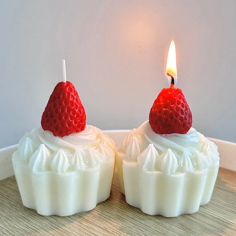 

Подарочная сувенирная ароматерапия клубничного торта, дневная Свеча для торта, Ароматизированная Свеча в форме клубники