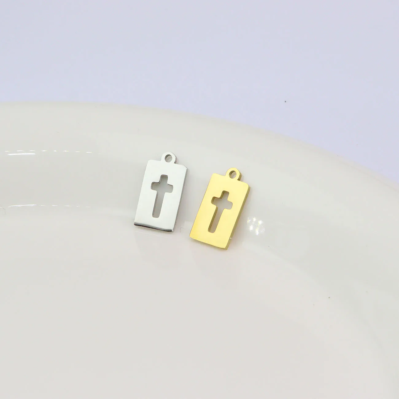 

10 шт., оптовая продажа, блестящее женское ожерелье из нержавеющей стали