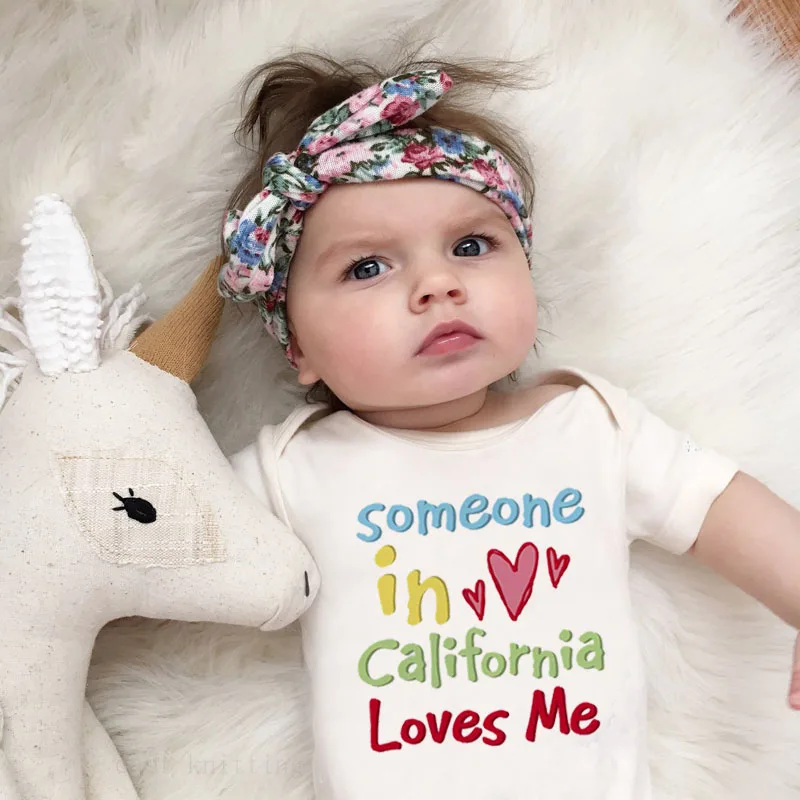 

Newborn Jumpsuit Baby Boys Girls Romper Short Sleeve Letter Someone In California Loves Me Summer Cotton Romper Baby Clothes