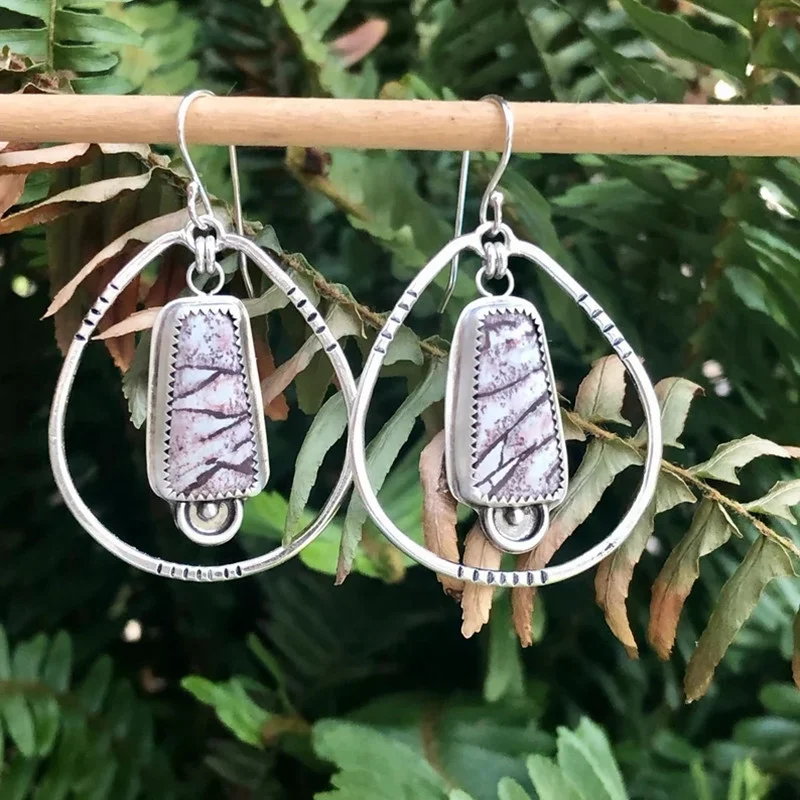 

Ethnic Square Pink White Pattern Hook Earrings Vintage Creative Silver Color Metal Carving Water Droplets Hollow Dangle Earrings