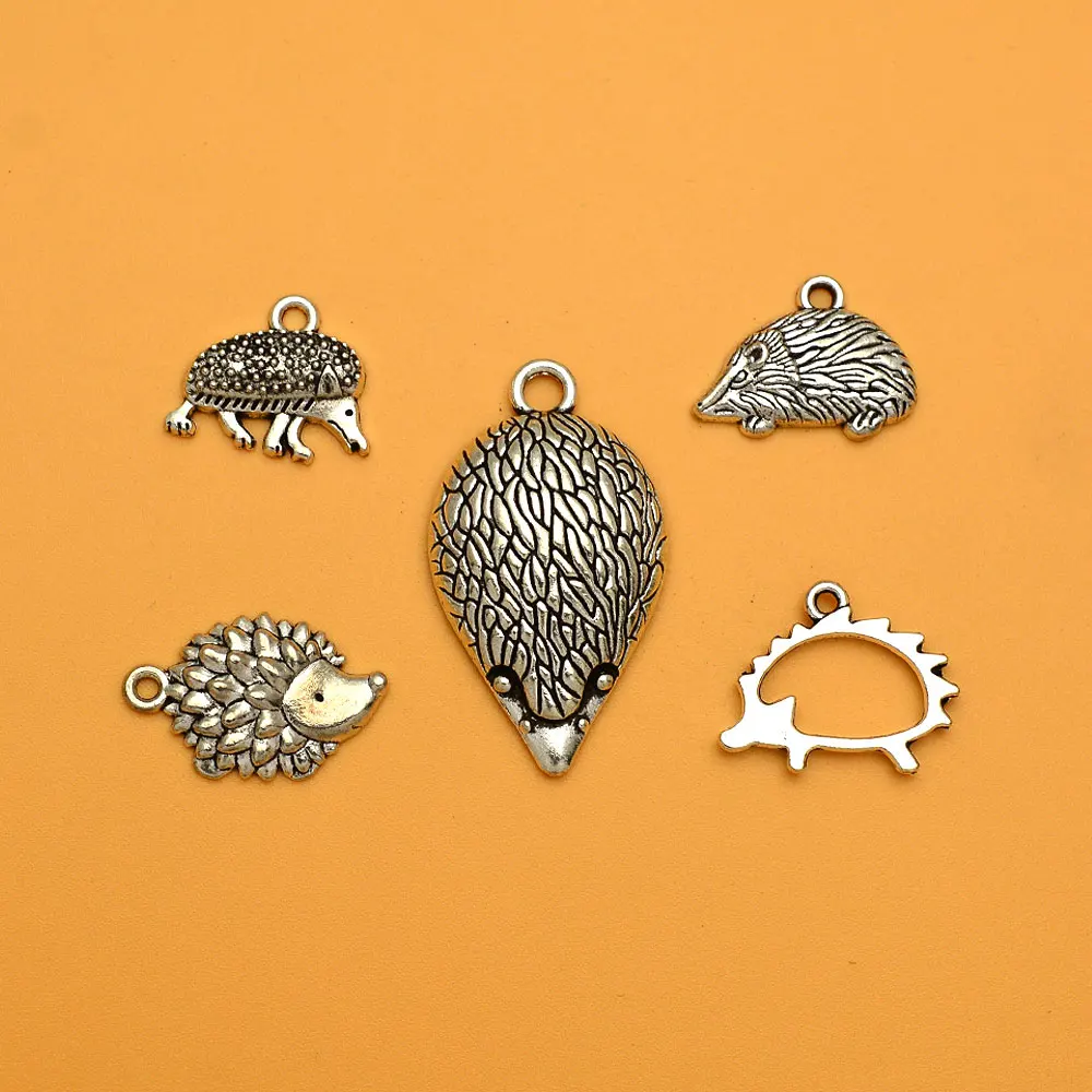 

Antique Silver Plated Cute Hedgehog Animals Charms Easter Pendants For Diy Keychain Jewelry Making Findings Supplies Accessories